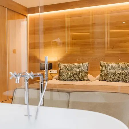 Ohasis Boutique Suites Arona  Exterior photo